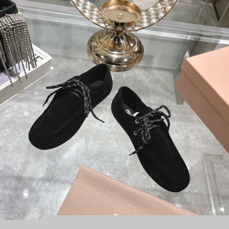 Miu Miu Casual Shoes
